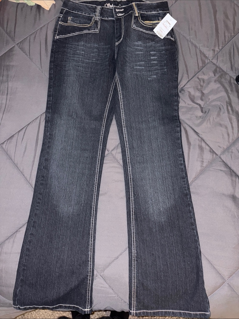 Women’s Wide Leg Jeans in Dark Blue Wash